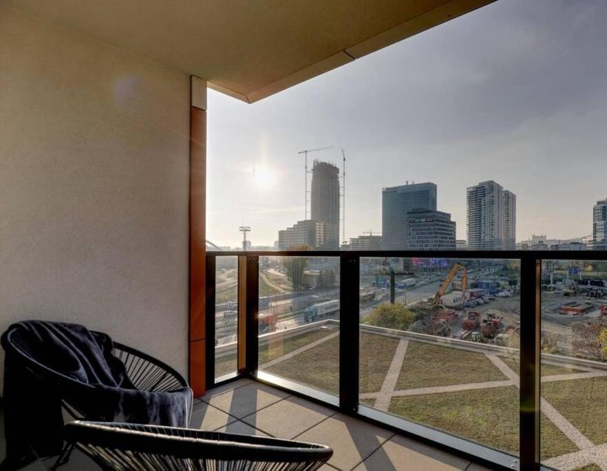 Klinger Apartment Братислава Екстериор снимка